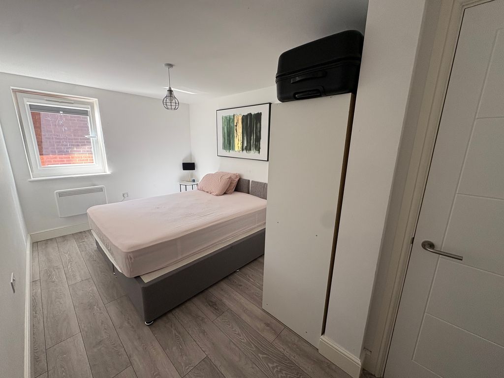 Property photo 2 of 6 Image