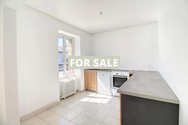 Property photo 3 of 16