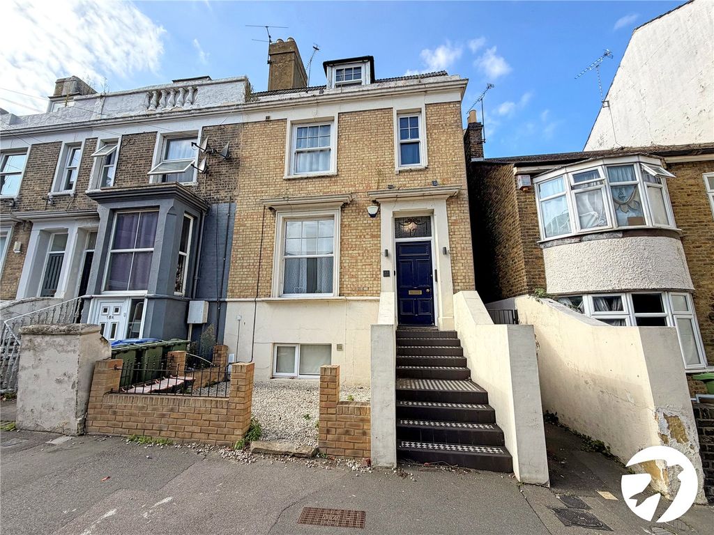 Property photo 3 of 10 Picture No. 10