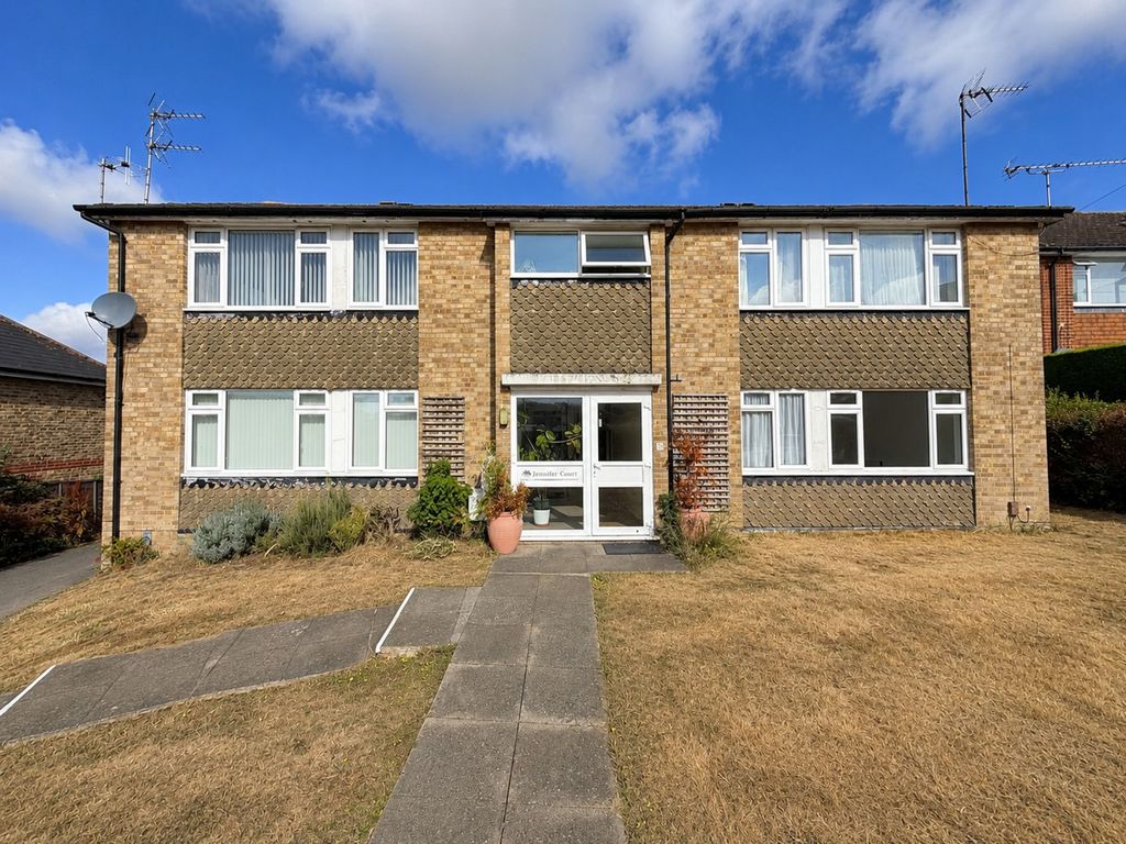 Property photo 1 of 8
