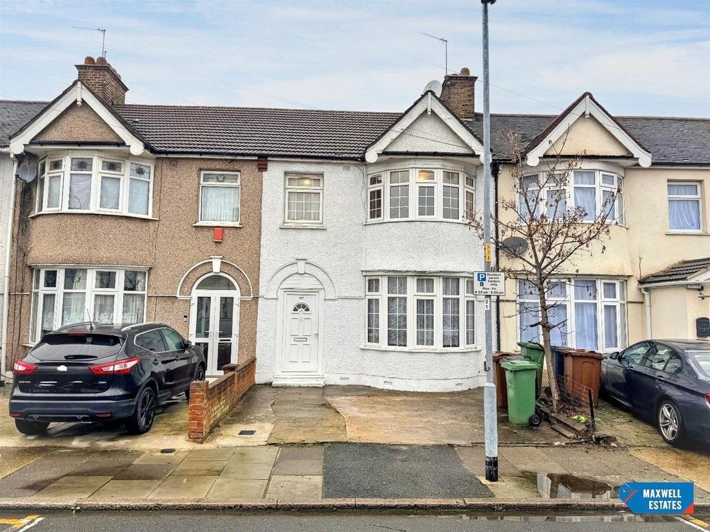 Property photo 2 of 18 Sal.Jpg