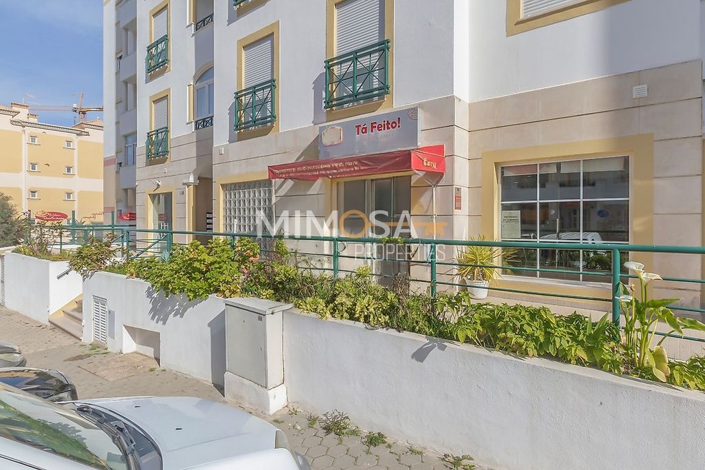 Property photo 1 of 5