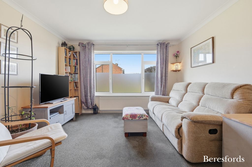 Property photo 2 of 13 Picture No. 18