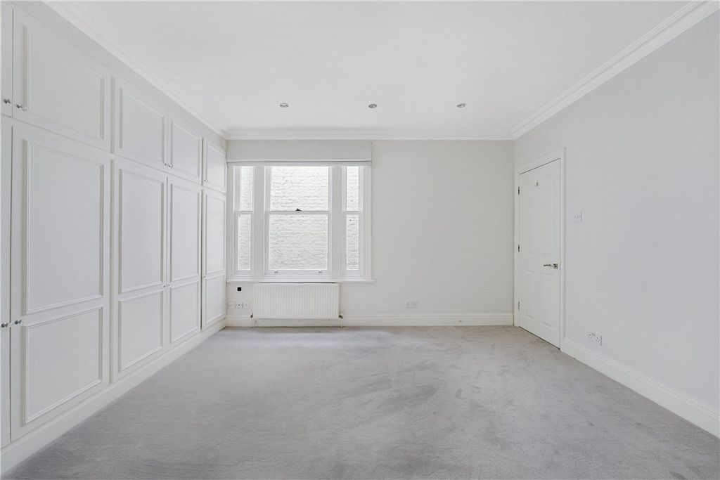 Property photo 3 of 17 Picture No. 29
