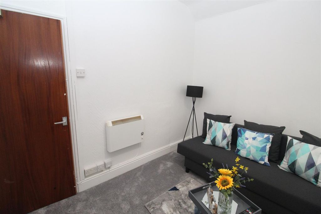 Property photo 3 of 11 Img_2809.Jpg