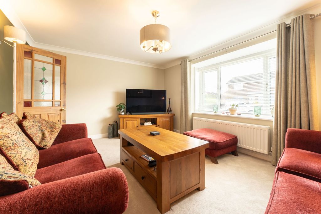 Property photo 3 of 23