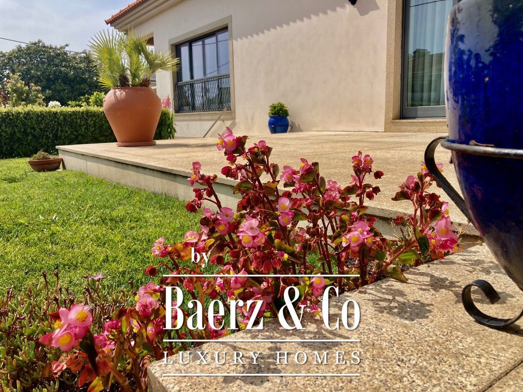 Property photo 1 of 44