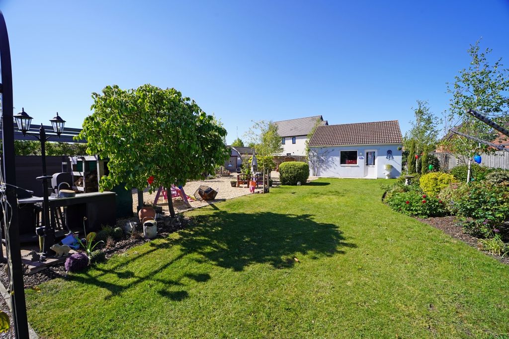 Property photo 1 of 13 Double Garage