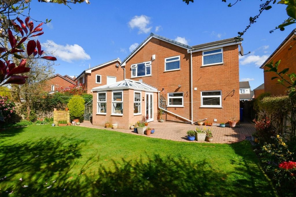 Property photo 3 of 20