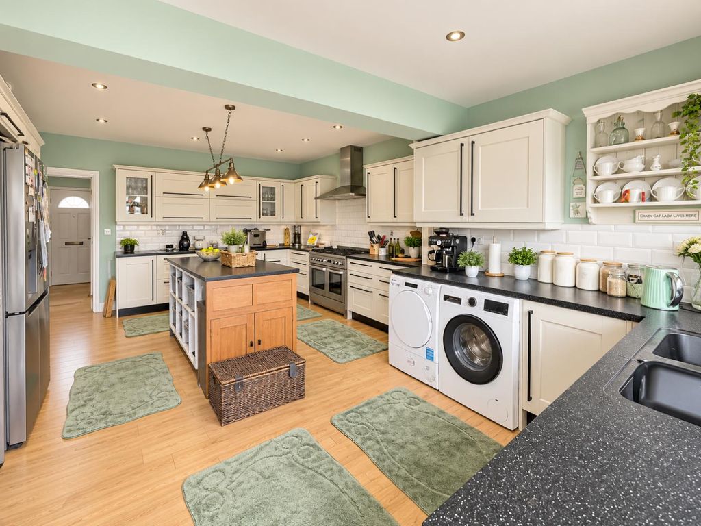 Property photo 2 of 24 2222.Png