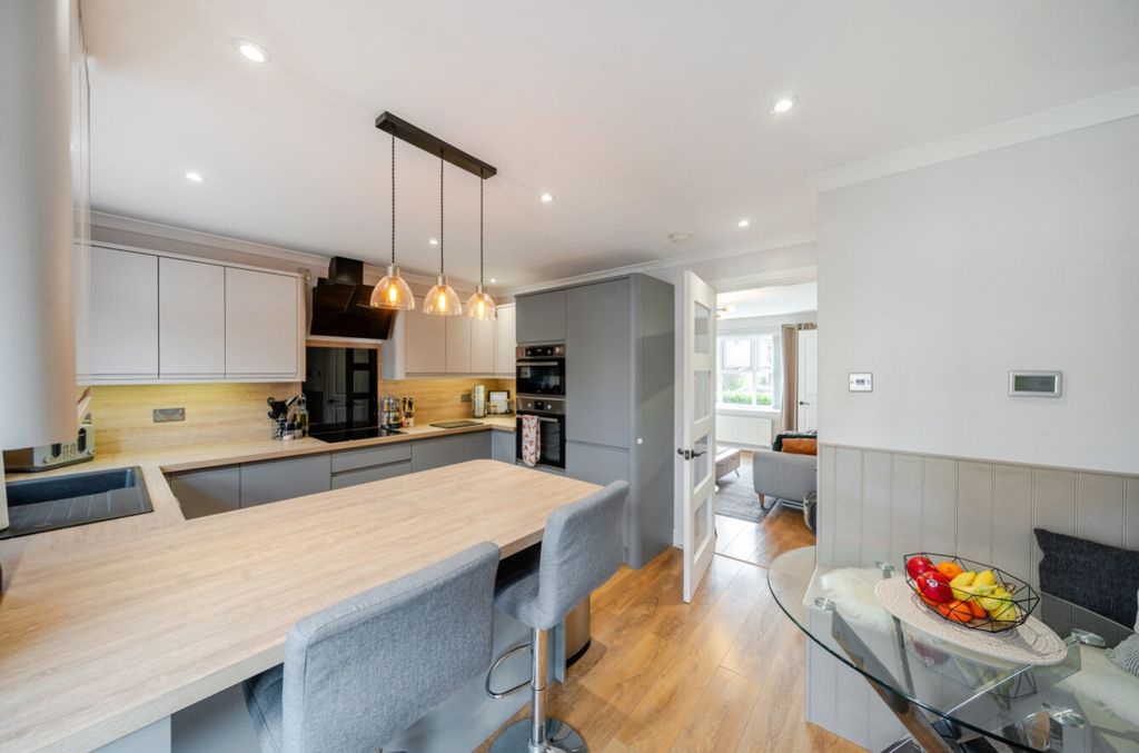 Property photo 3 of 10 1267224 (3)