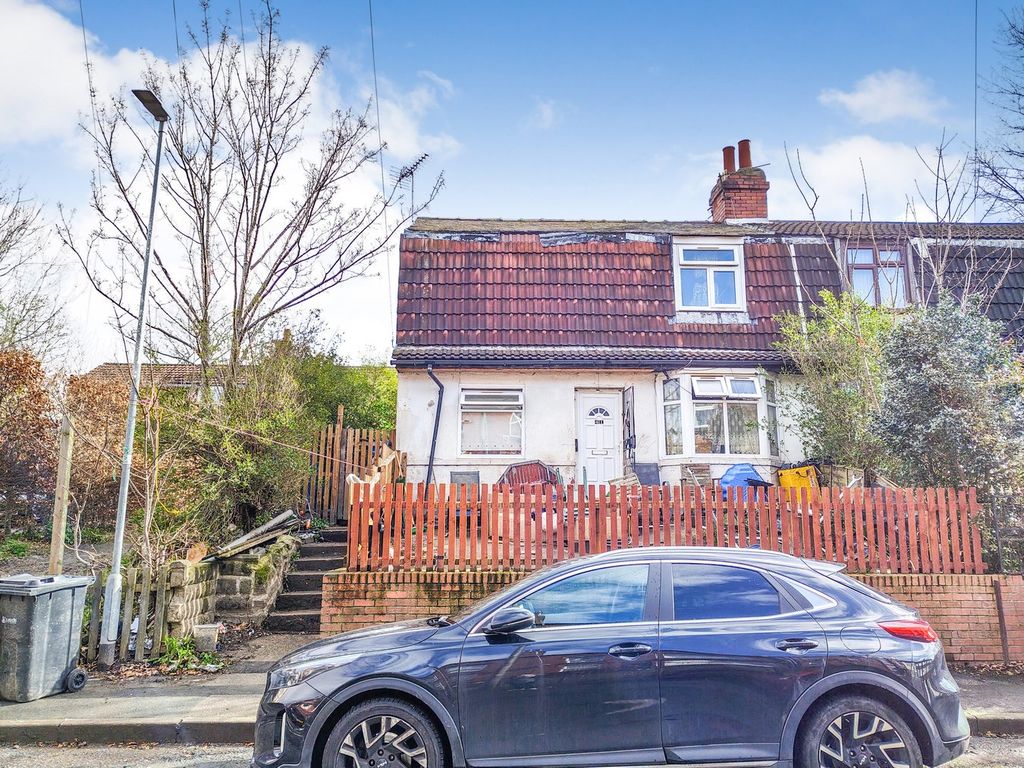 Property photo 1 of 3