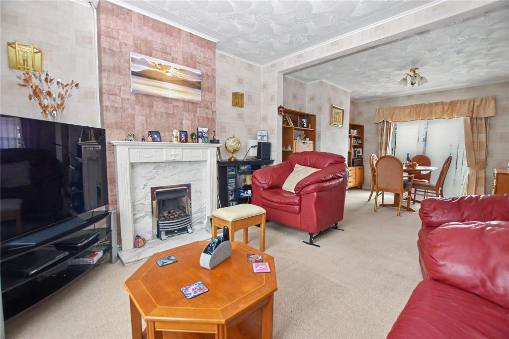 Property photo 2 of 17 Picture No. 07