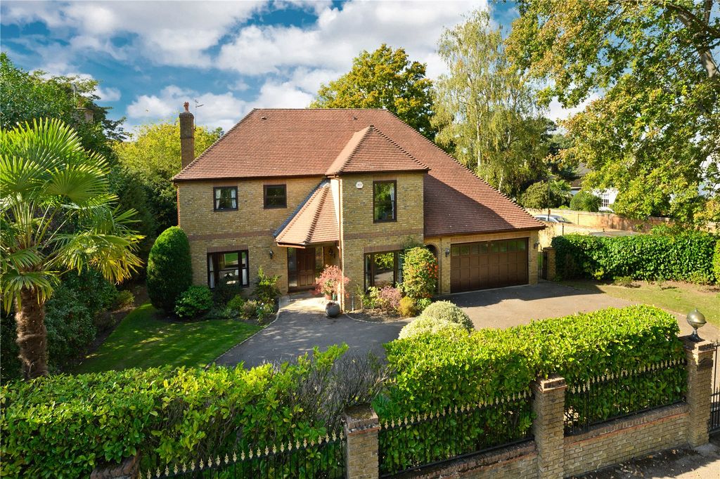 Property photo 3 of 12 Main Aspect