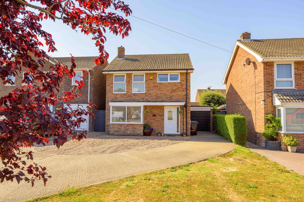Property photo 1 of 35
