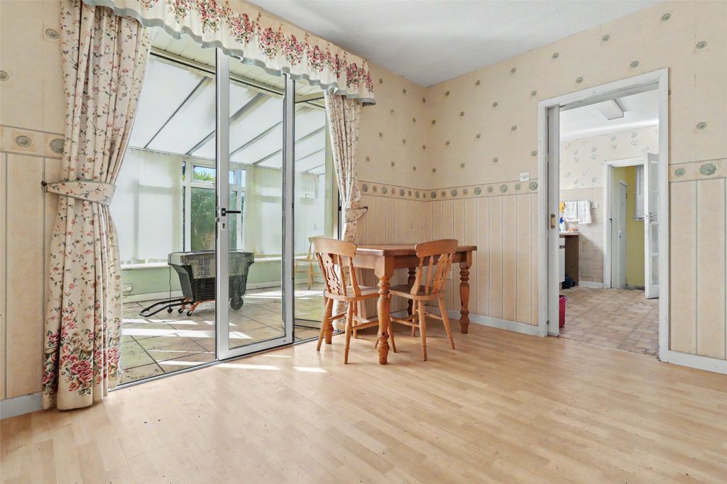 Property photo 2 of 15 2 - Dining Room