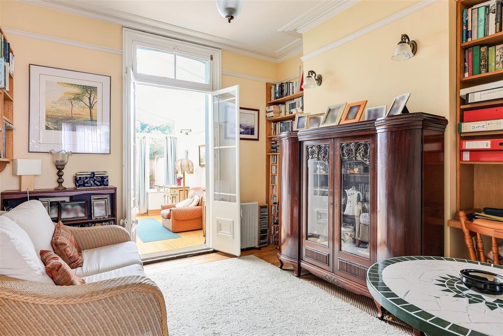 Property photo 3 of 21 Img (2).Jpg