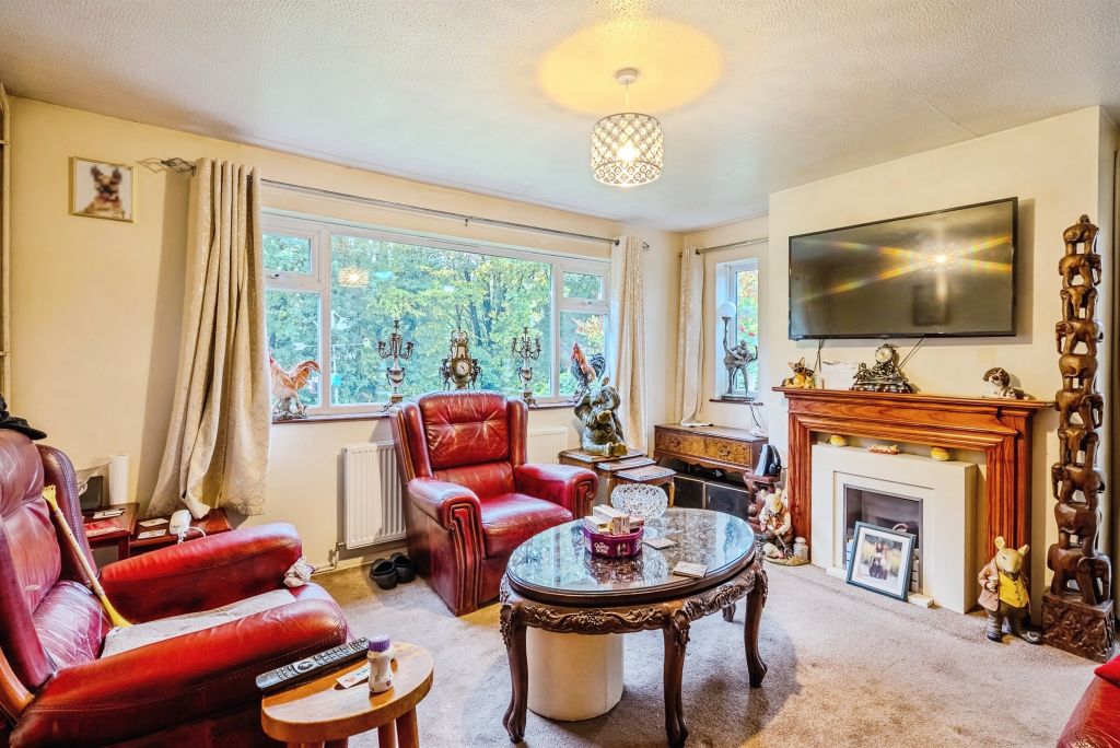 Property photo 3 of 29