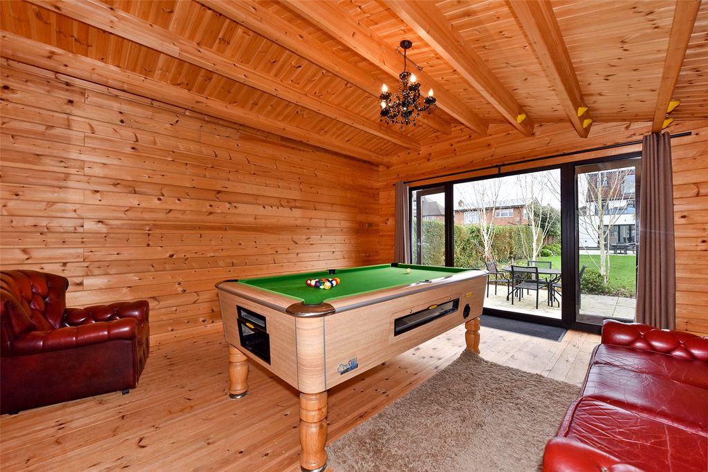 Property photo 2 of 10 Picture No. 29