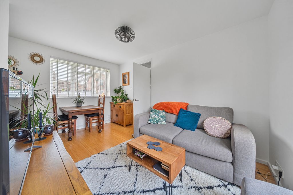 Property photo 2 of 17 1257093 (3).Jpg