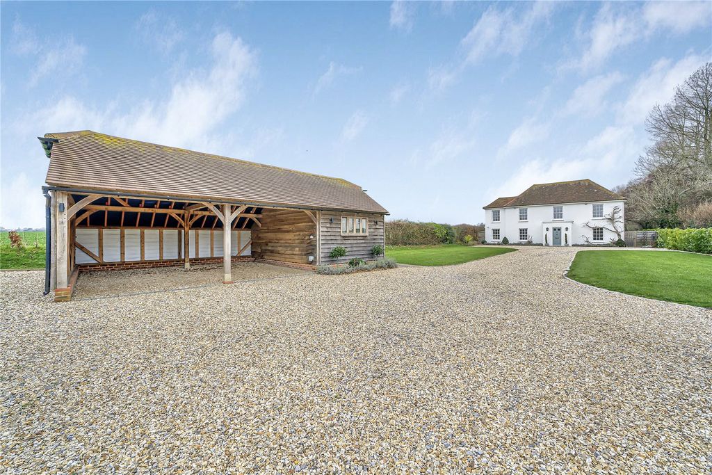 Property photo 1 of 60 Front Aspect