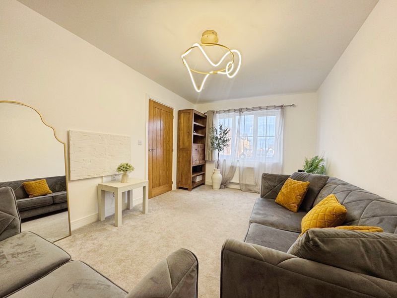 Property photo 2 of 13 Photo 10