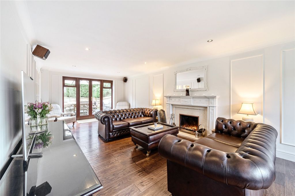 Property photo 2 of 29 Picture No. 22
