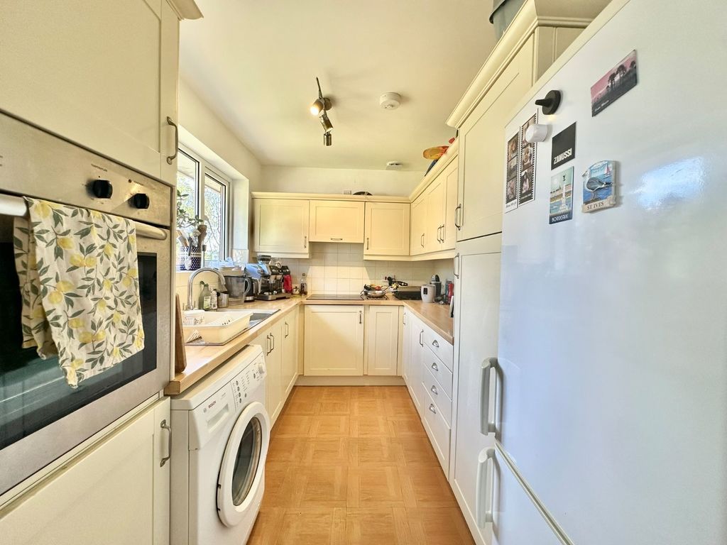 Property photo 2 of 7 Picture No. 20