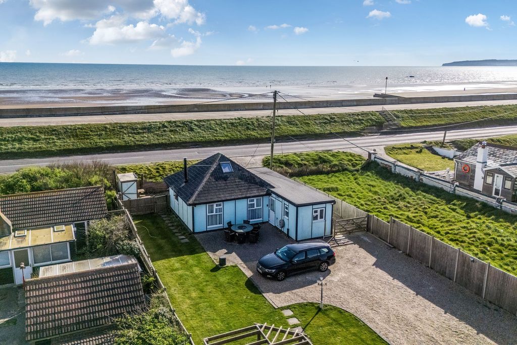 Property photo 1 of 22 Drone To The South