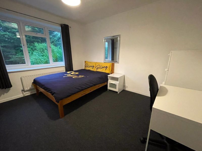 Property photo 1 of 10 Photo 15