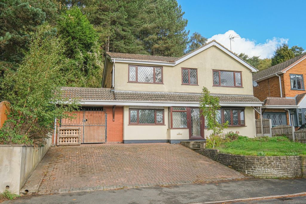 Property photo 1 of 35