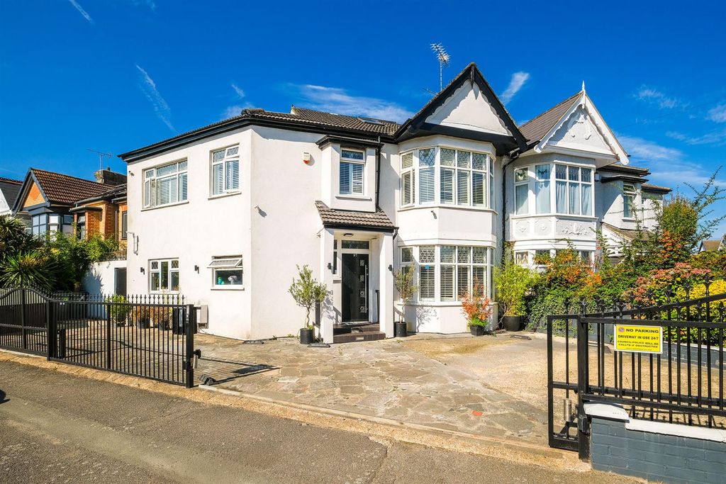 Property photo 1 of 56