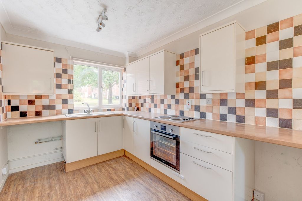 Property photo 2 of 13 Picture No. 20
