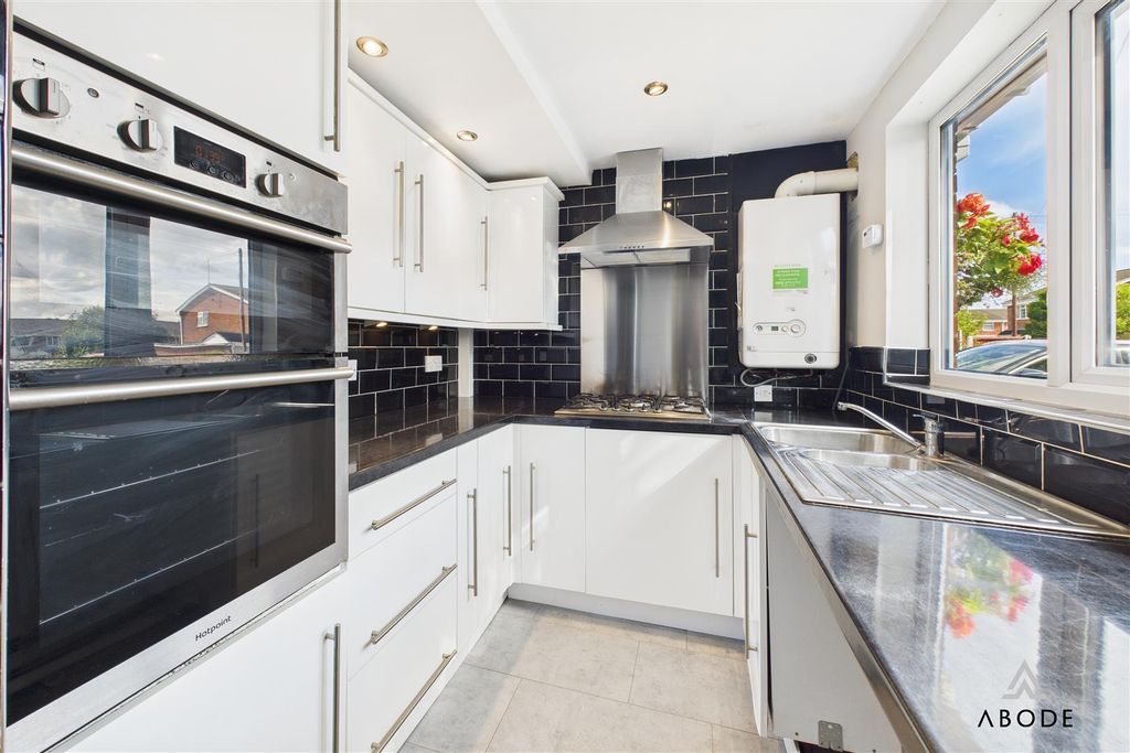 Property photo 2 of 13 Cam02544G0-Pr0310-Still003.Jpg