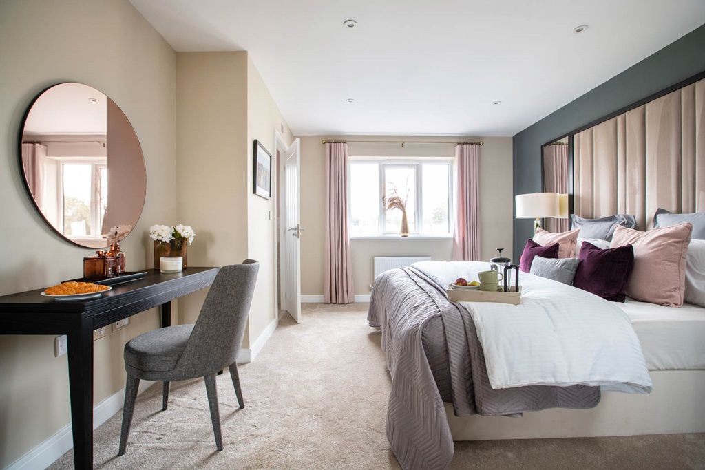 Property photo 1 of 12 Ample Space For A Dressing Table In The Main Bedroom