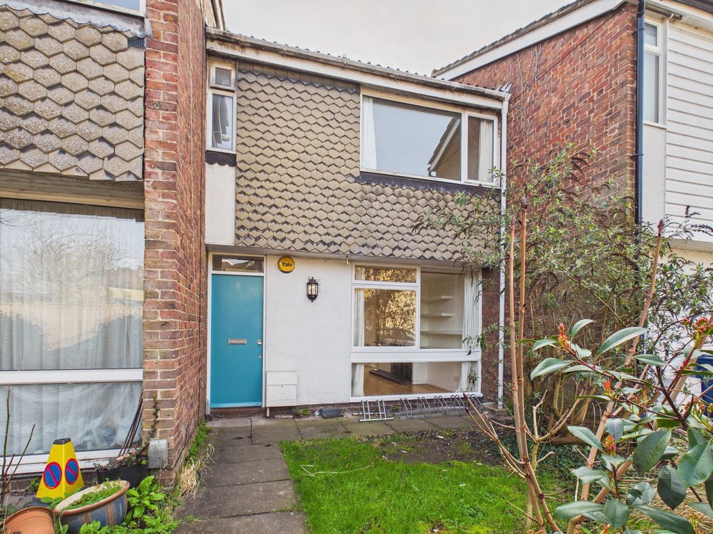 Property photo 1 of 11 Cam02545G0-Pr0574-Still002