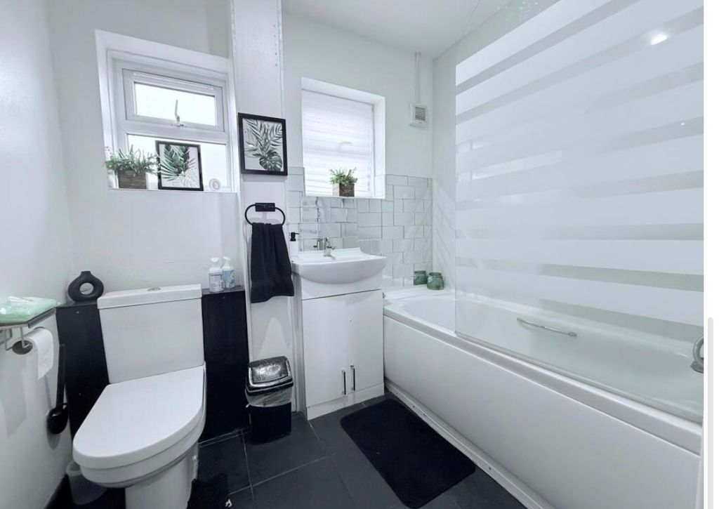 Property photo 2 of 14 Photo 1