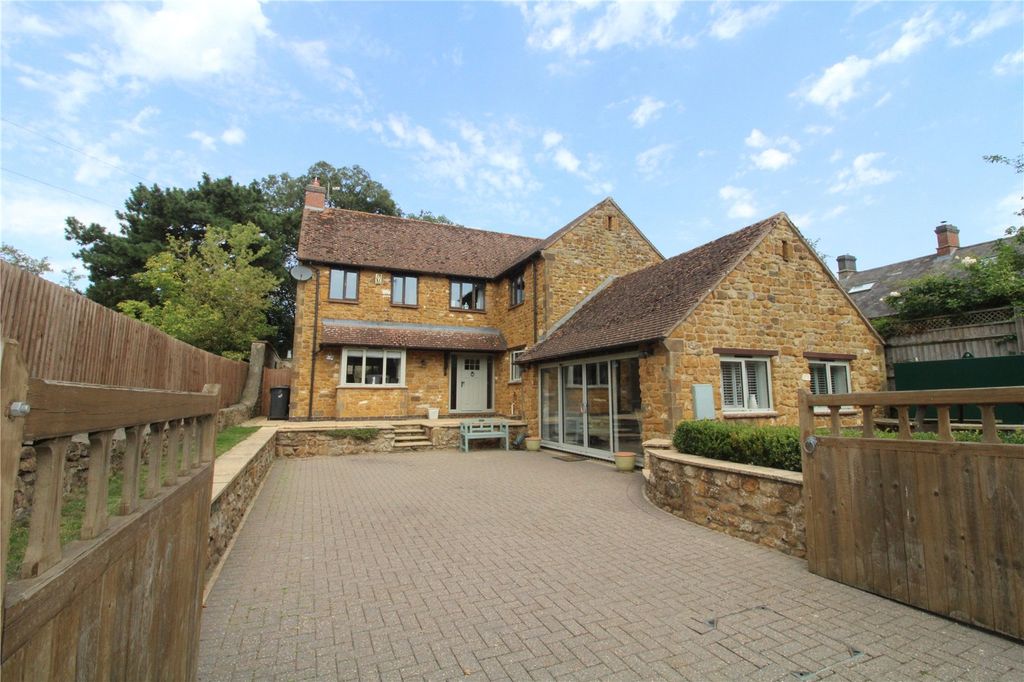 Property photo 1 of 39 Picture No. 71