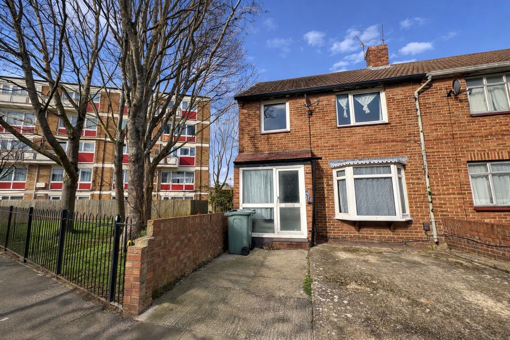 Property photo 1 of 13