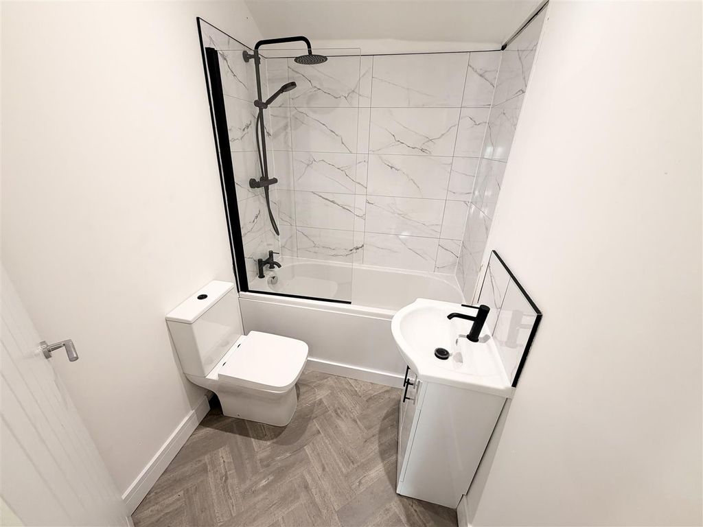 Property photo 2 of 15 Tempimagegdkgne.Jpg