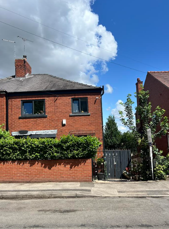 Property photo 1 of 21