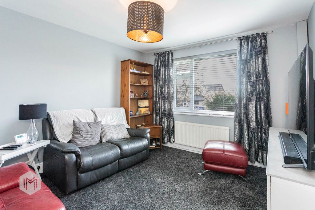 Property photo 2 of 31 Photograph