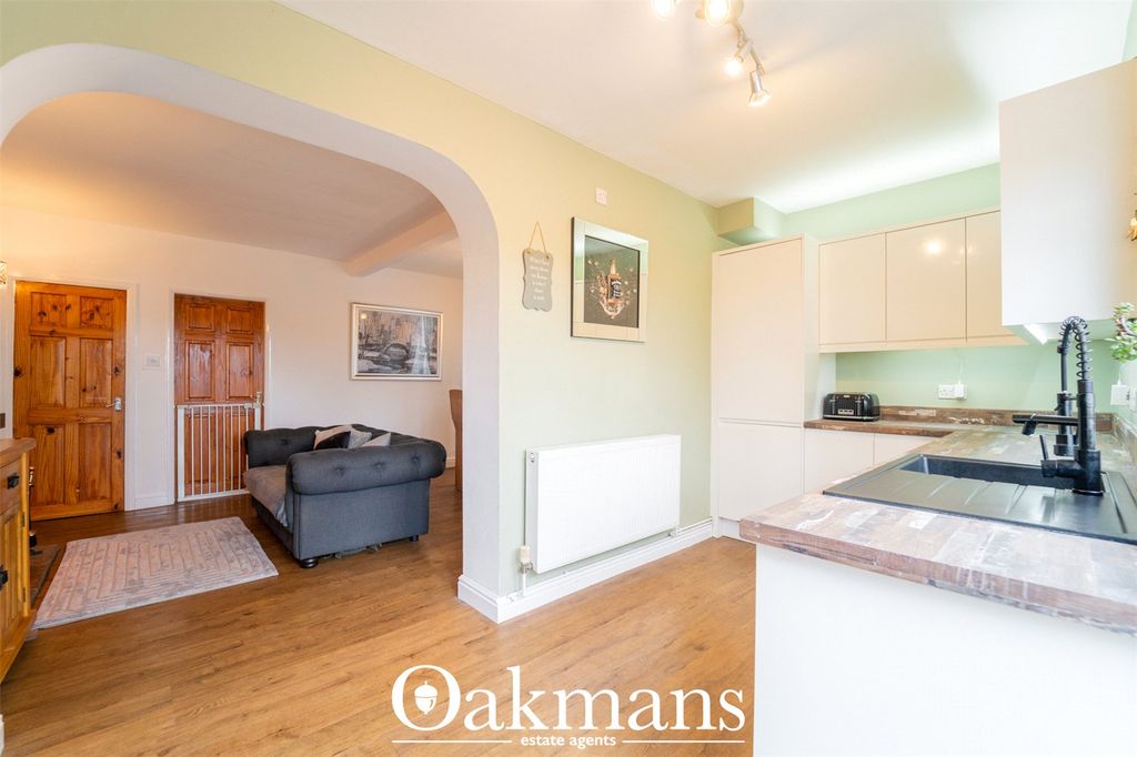 Property photo 2 of 31 Picture No. 18