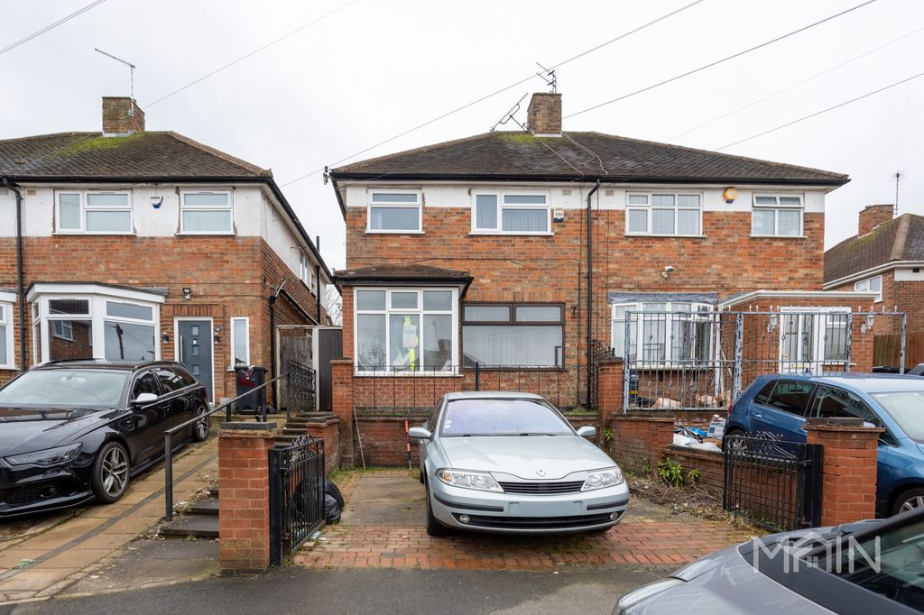 Property photo 1 of 15