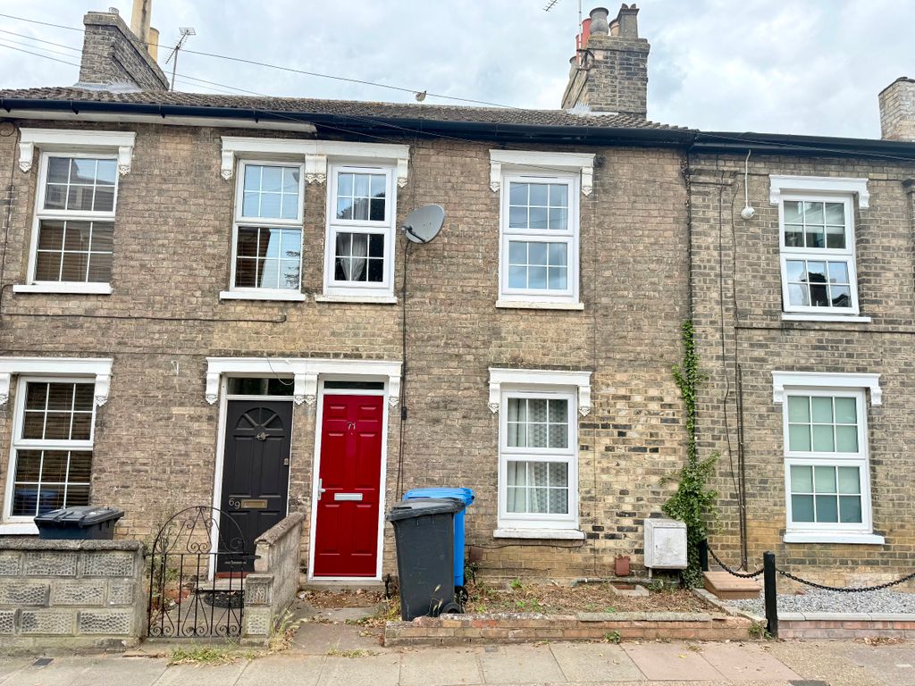 Property photo 1 of 12