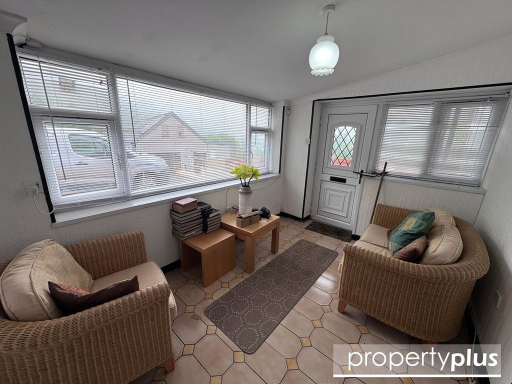 Property photo 3 of 22 Picture No. 06