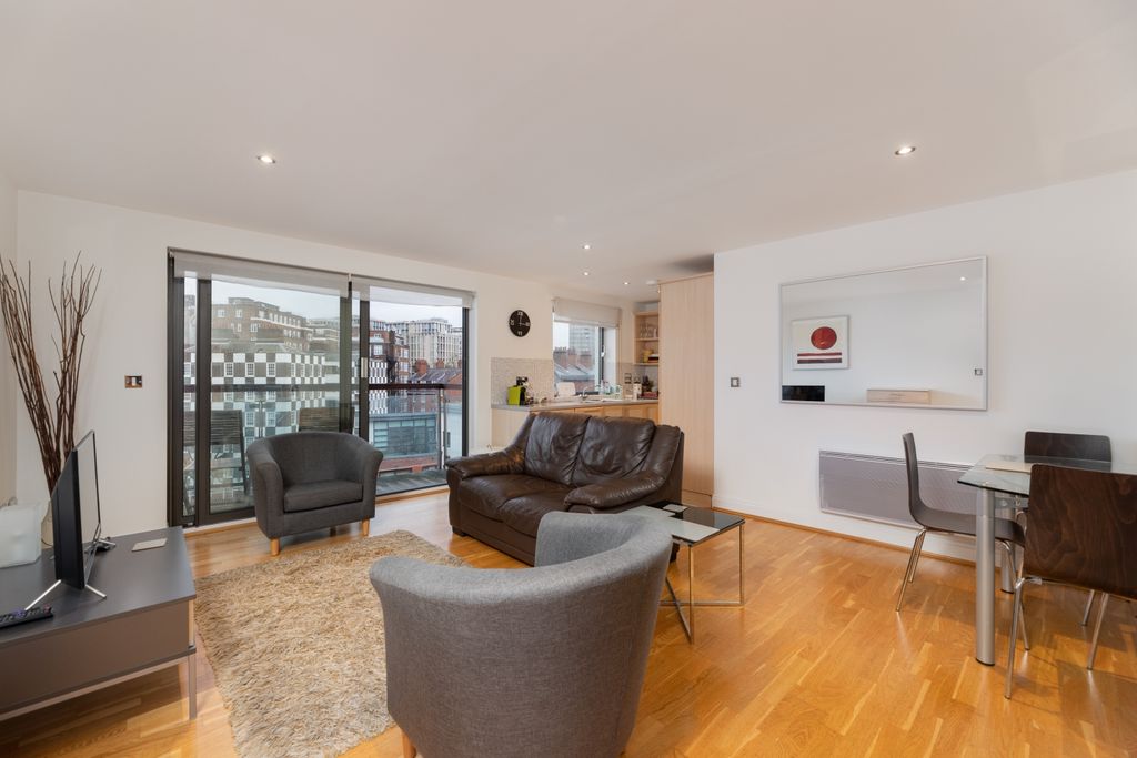 Property photo 1 of 12 Reception Room