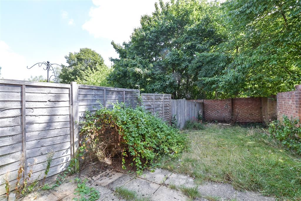 Property photo 2 of 7 Rear Garden