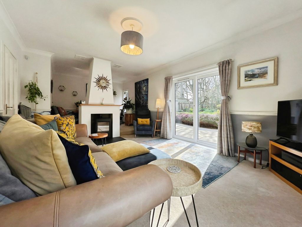 Property photo 3 of 34 Photo 28