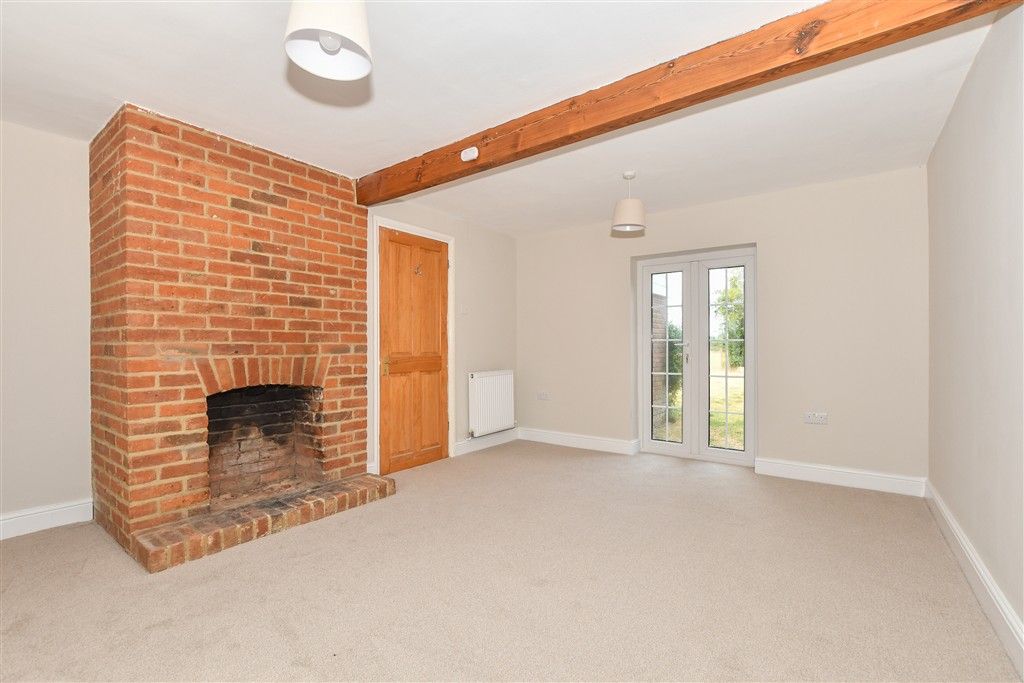 Property photo 3 of 16 Living Room